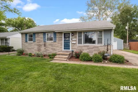 2307 Huntington Rd, Springfield, IL 62703