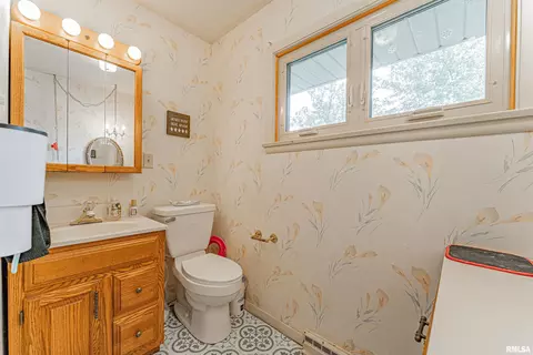 449 Minder Dr, Lincoln, IL 62656 photo 12