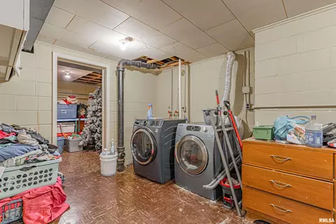449 Minder Dr, Lincoln, IL 62656 photo 30