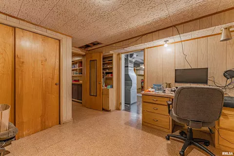 449 Minder Dr, Lincoln, IL 62656 photo 28