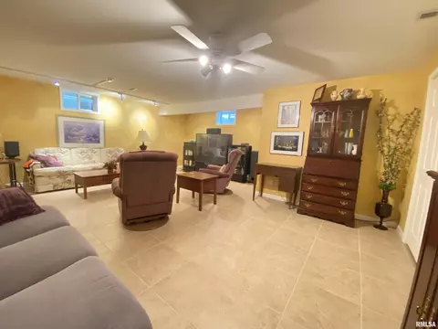 2220 Renwick Dr, Springfield, IL 62704 photo 27