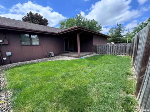 Exterior - 116 Exeter Ct, Springfield, IL 62704 photo 6 of 6