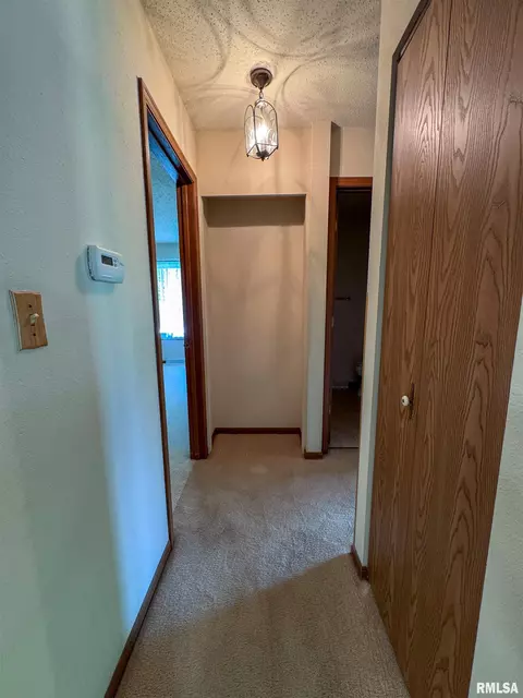 Entry Way - 116 Exeter Ct, Springfield, IL 62704 photo 1 of 1