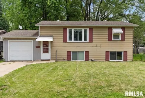 1102 N 32nd St, Springfield, IL 62702