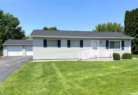 1404 Oriole Dr, Galesburg, IL 61401