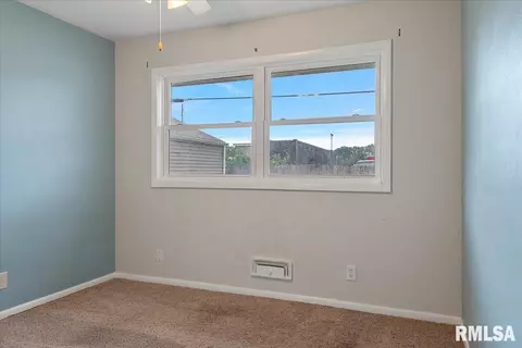 12 Melody Ln, Springfield, IL 62702 photo 10