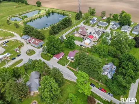 408 N Thomas St, Morrisonville, IL 62546 photo 53