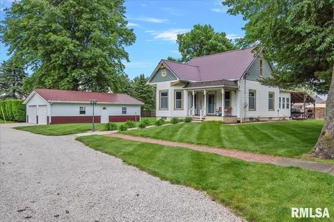 408 N Thomas St, Morrisonville, IL 62546