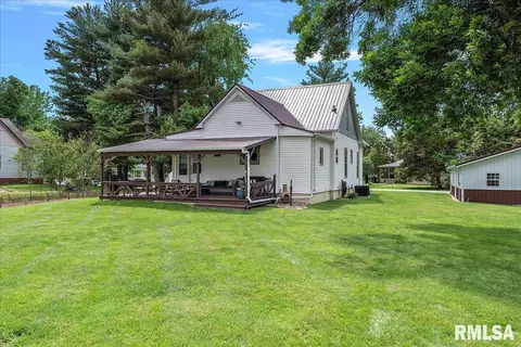 408 N Thomas St, Morrisonville, IL 62546 photo 46