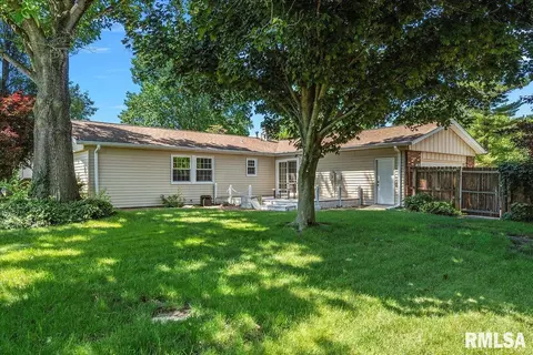 16 Red Oak Ln, Springfield, IL 62712 photo 32