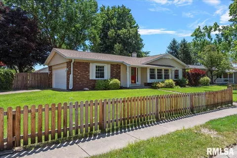 16 Red Oak Ln, Springfield, IL 62712 photo 3
