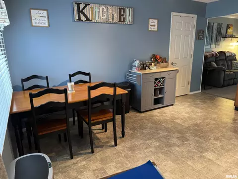 Dining - 1804 Hastings Rd, Springfield, IL 62702 photo 1 of 1