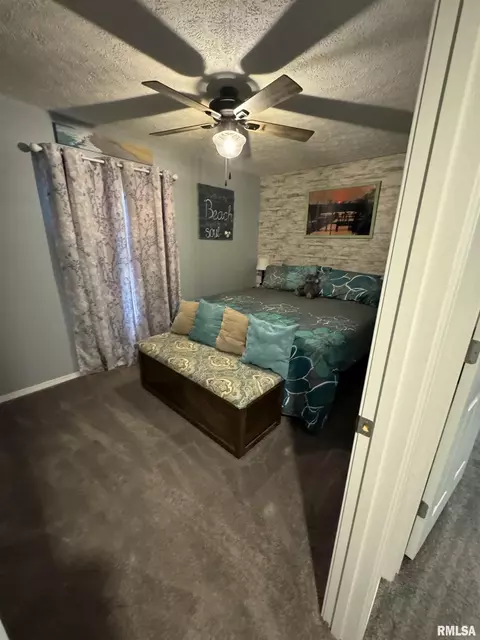 Bedroom - 1804 Hastings Rd, Springfield, IL 62702 photo 1 of 3