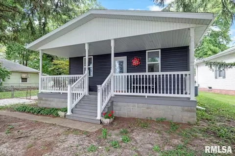 107 N Avenue St, Kincaid, IL 62540