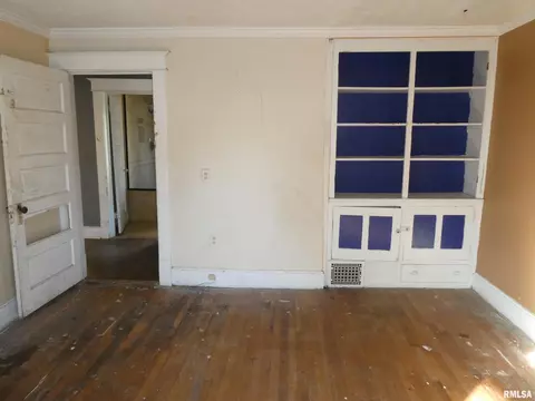 724 N 6th St, Springfield, IL 62702 photo 14