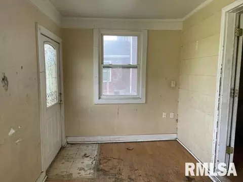 724 N 6th St, Springfield, IL 62702 photo 24