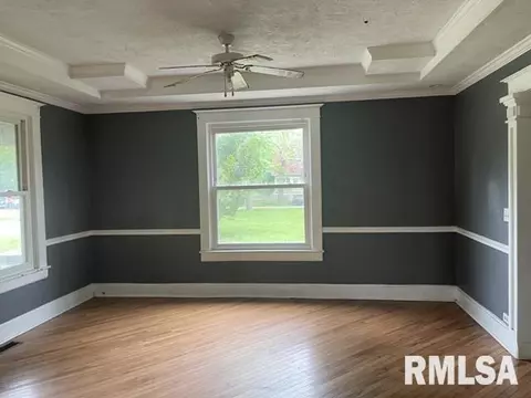 724 N 6th St, Springfield, IL 62702 photo 4