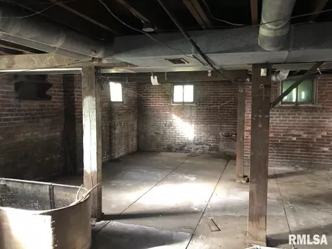 Other - 541 E Bearstown St, Virginia, IL 62691 photo 21 of 25
