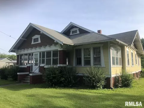 541 E Bearstown St, Virginia, IL 62691