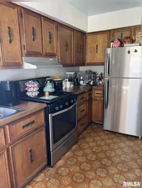 819 N Daniel Ave, Springfield, IL 62702 photo 6