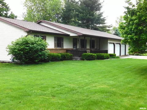 909 Gabriel Rd, Springfield, IL 62707