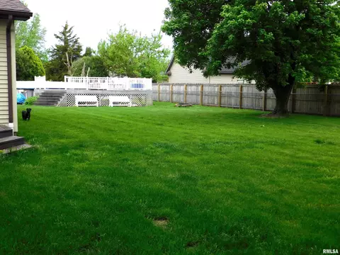 909 Gabriel Rd, Springfield, IL 62707 photo 19