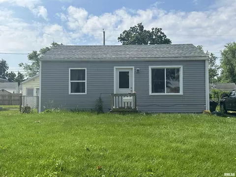 44 Lilac Ln, Springfield, IL 62702