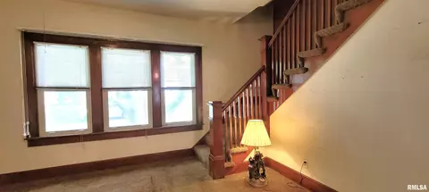 Entry Way - 1824 S 2nd St, Springfield, IL 62703 photo 1 of 6