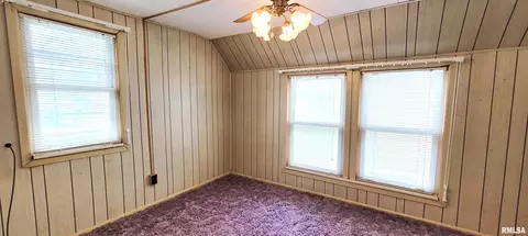 Bedroom - 1824 S 2nd St, Springfield, IL 62703 photo 3 of 13