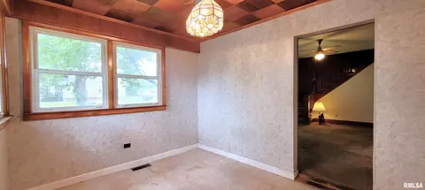 Other - 1824 S 2nd St, Springfield, IL 62703 photo 9 of 16