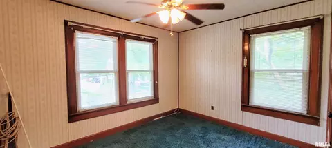 Bedroom - 1824 S 2nd St, Springfield, IL 62703 photo 7 of 13