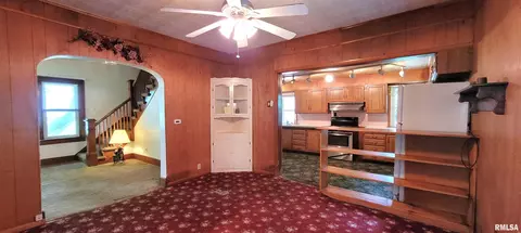 Entry Way - 1824 S 2nd St, Springfield, IL 62703 photo 6 of 6