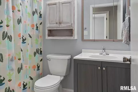 228 Glasgow Dr, Springfield, IL 62702 photo 11