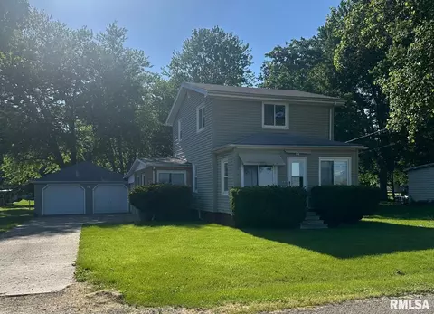 102 N Snapp St, Abingdon, IL 61410