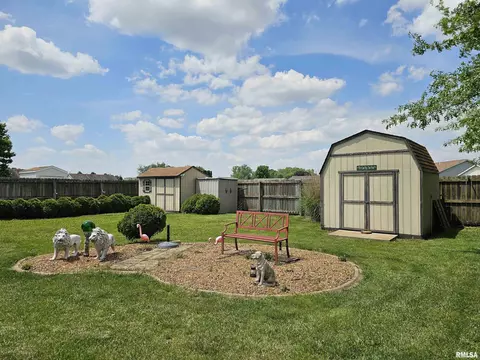 2921 Lakeshire Dr, Springfield, IL 62707 photo 16