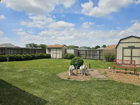 2921 Lakeshire Dr, Springfield, IL 62707 photo 12