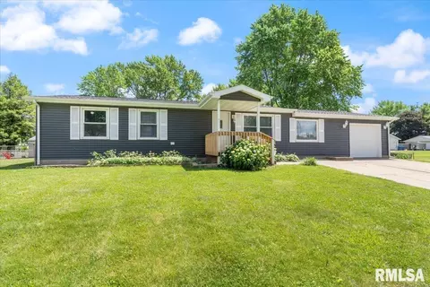 2044 Scarbrough Rd, Springfield, IL 62702 photo 2
