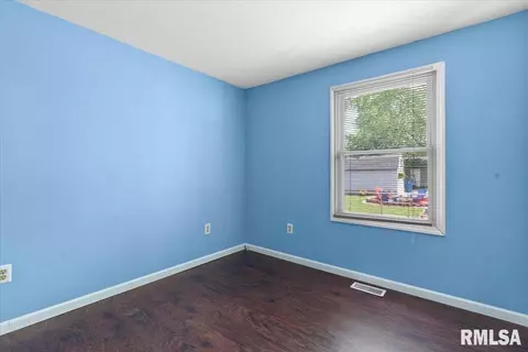 2044 Scarbrough Rd, Springfield, IL 62702 photo 27