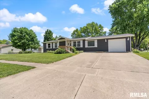 2044 Scarbrough Rd, Springfield, IL 62702 photo 6