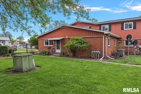 309 S Durkin Dr, Springfield, IL 62704 photo 2