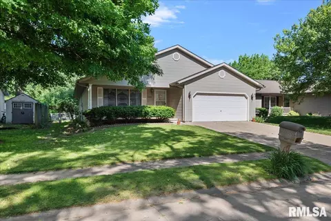 3805 Grouse Rd, Springfield, IL 62707