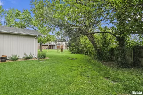 1301 Pine Valley Ct, Springfield, IL 62704 photo 31
