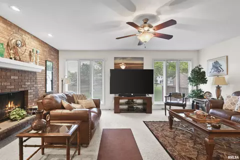 1301 Pine Valley Ct, Springfield, IL 62704 photo 14