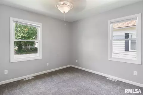 1932 S 1st St, Springfield, IL 62704 photo 17