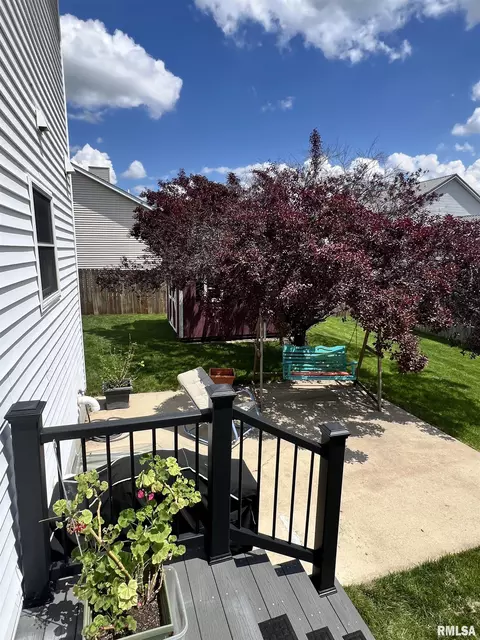 Exterior - 3804 Carney Blvd, Springfield, IL 62712 photo 5 of 9
