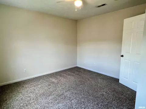 Bedroom - 3804 Carney Blvd, Springfield, IL 62712 photo 4 of 6