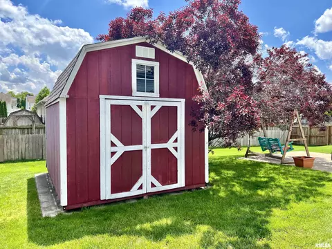 Exterior - 3804 Carney Blvd, Springfield, IL 62712 photo 9 of 9