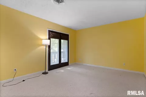 Bedroom - 60 Country Pl, Springfield, IL 62703 photo 6 of 6