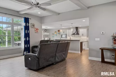 509 Rock River Rd, Springfield, IL 62711 photo 9