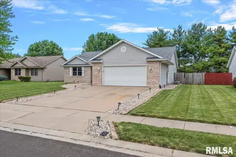 3713 Bergamot Dr, Springfield, IL 62712 photo 3